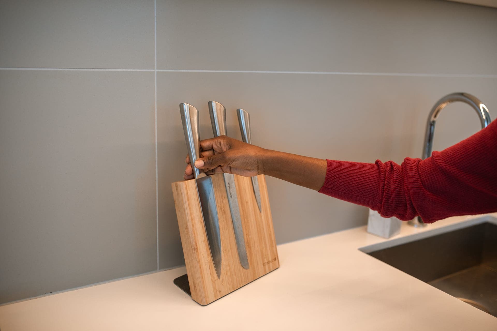 Knife care and maintenance